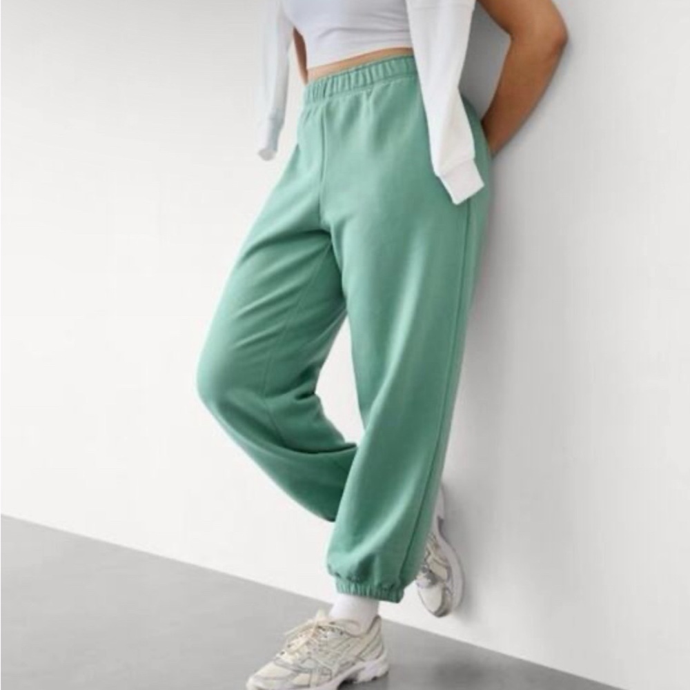 Athleta Forever Fleece Jogger color Jupiter 
Sold out at Athleta